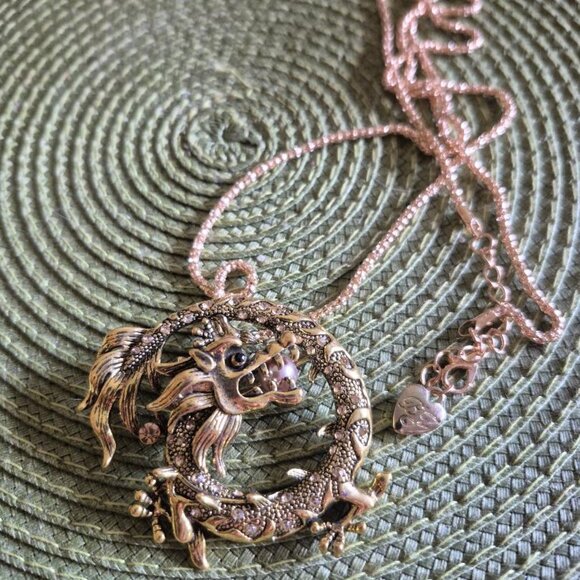 Dragon Pendant - Picture 1 of 2